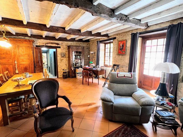 Image No.14-5 Bed House for sale
