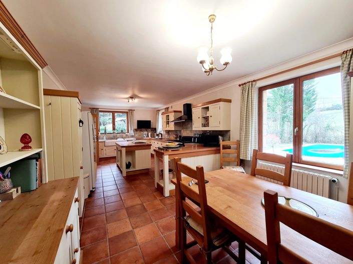 Image No.3-2 Bed House for sale