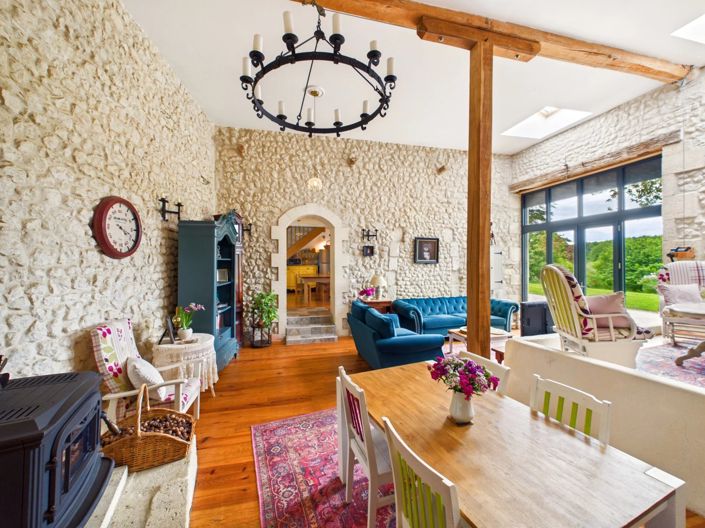 Image No.4-5 Bed Farmhouse for sale
