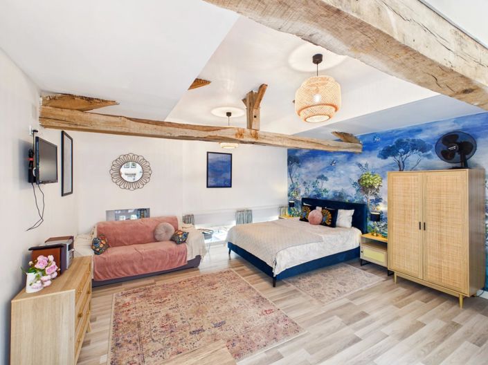 Image No.6-5 Bed Farmhouse for sale