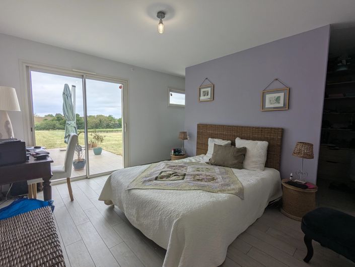 Image No.9-4 Bed House for sale