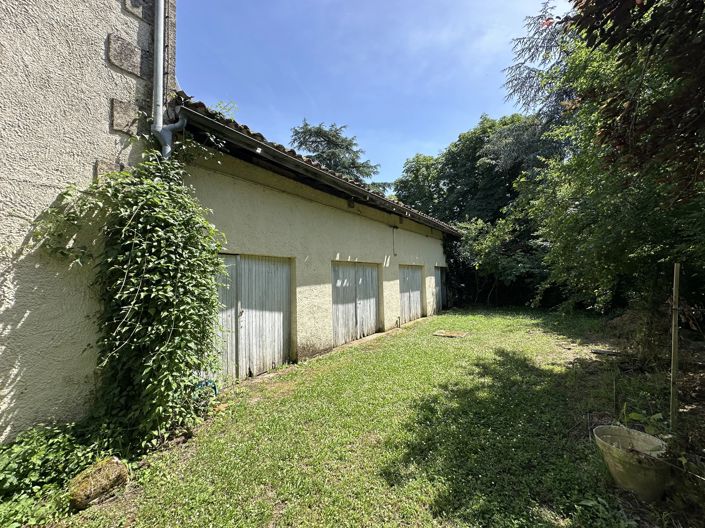 Image No.15-7 Bed House for sale