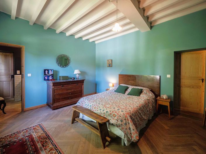 Image No.11-10 Bed House for sale