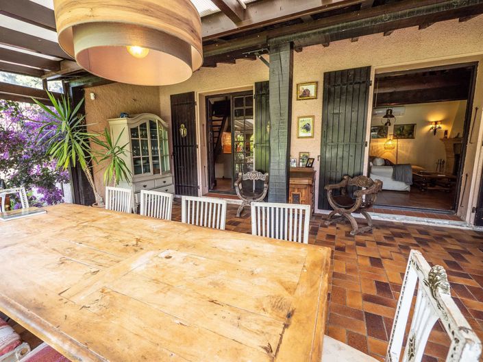 Image No.8-4 Bed House for sale