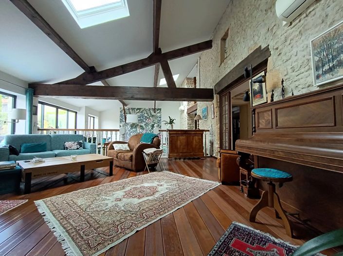 Image No.4-4 Bed House for sale
