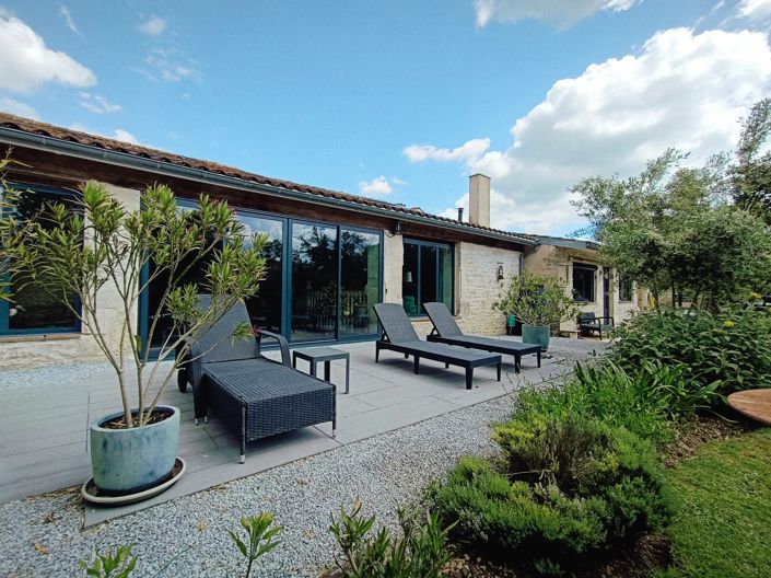 Image No.7-4 Bed House for sale