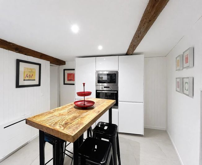 Image No.5-3 Bed Village House for sale