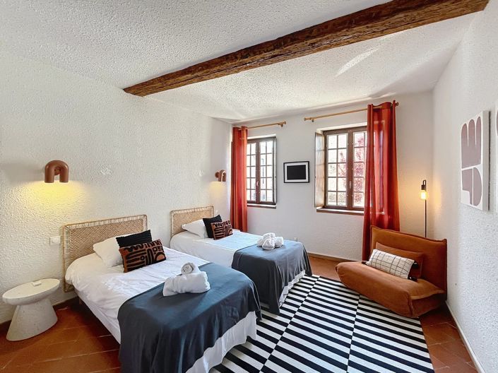 Image No.8-3 Bed Village House for sale