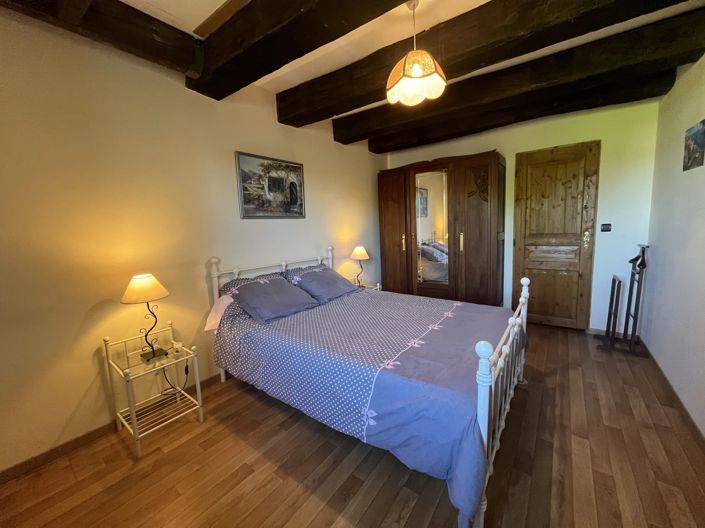 Image No.11-5 Bed House for sale