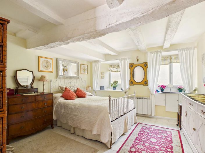 Image No.10-3 Bed Village House for sale