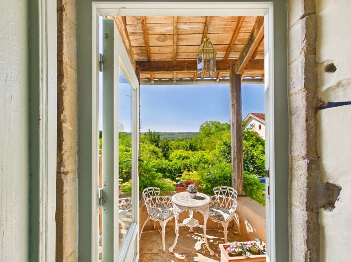 Image No.4-3 Bed Village House for sale