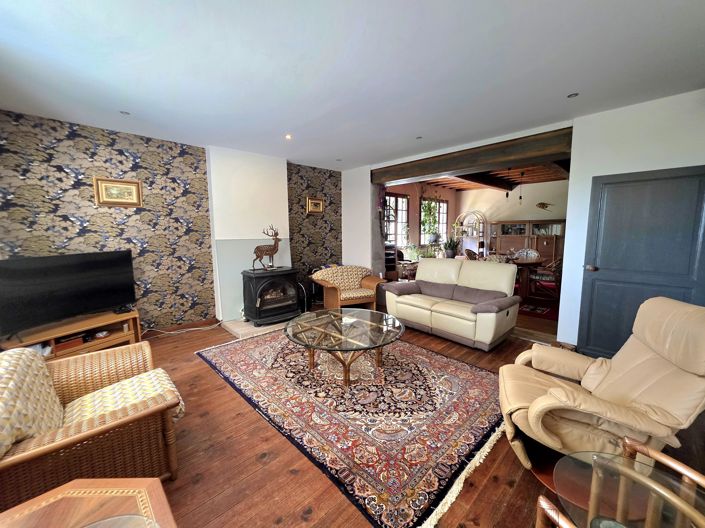 Image No.4-5 Bed House for sale