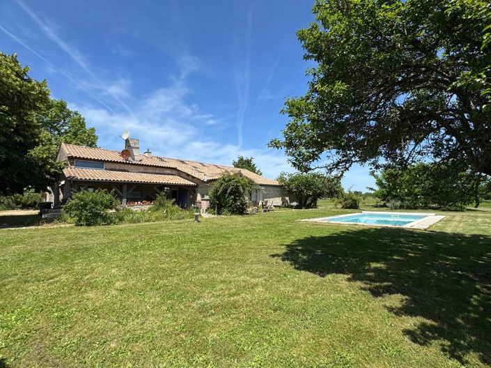 Image No.2-3 Bed House for sale