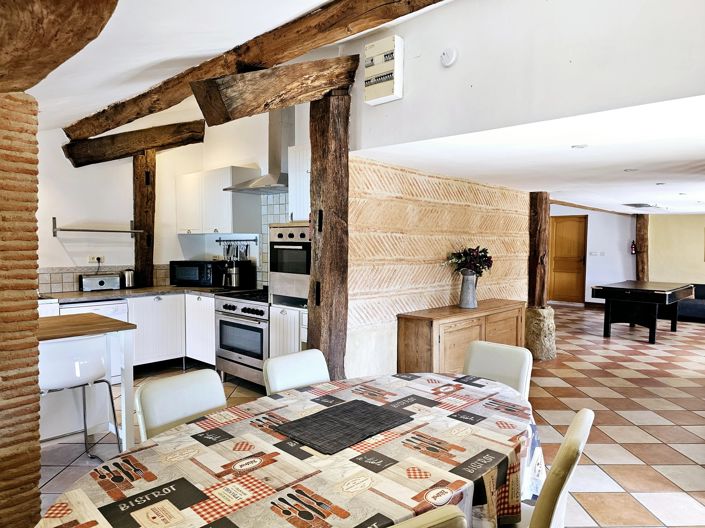 Image No.4-7 Bed House for sale