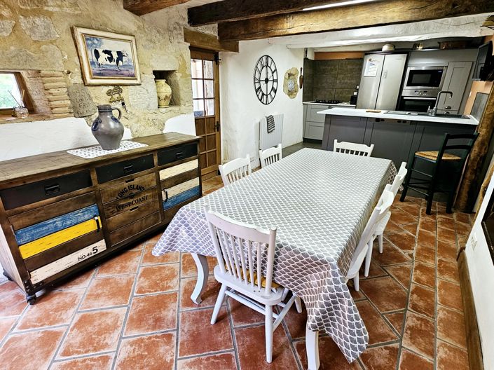 Image No.9-7 Bed House for sale