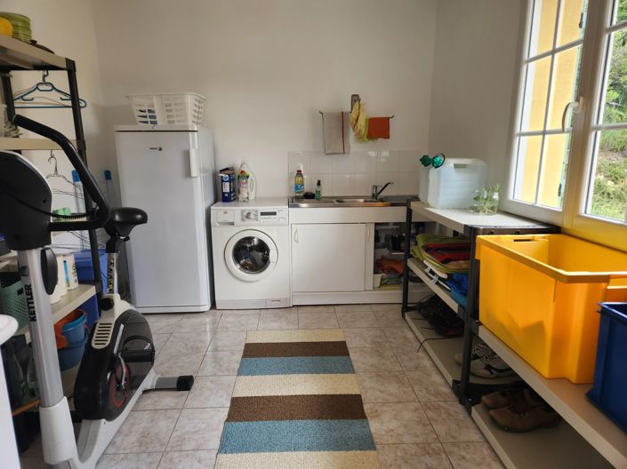 Image No.14-4 Bed House for sale