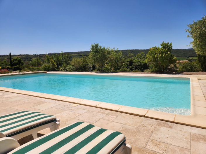 Image No.2-4 Bed House for sale