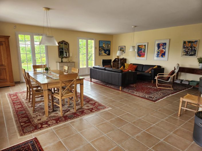 Image No.4-4 Bed House for sale
