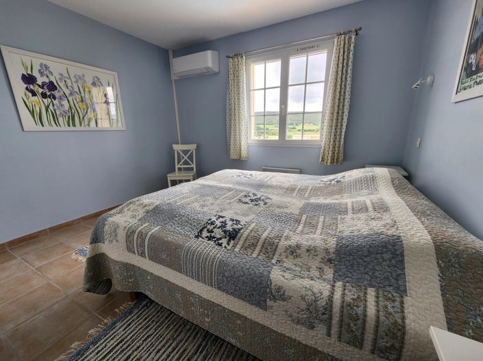 Image No.9-4 Bed House for sale