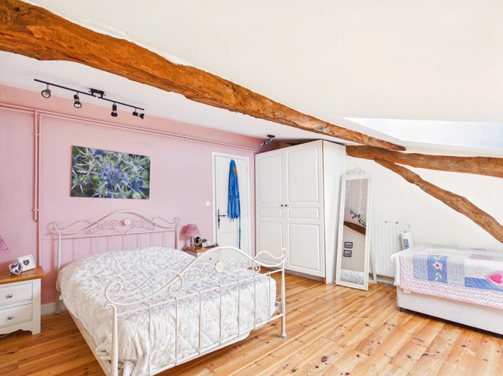 Image No.13-8 Bed House for sale