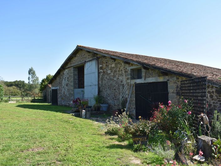 Image No.15-4 Bed House for sale
