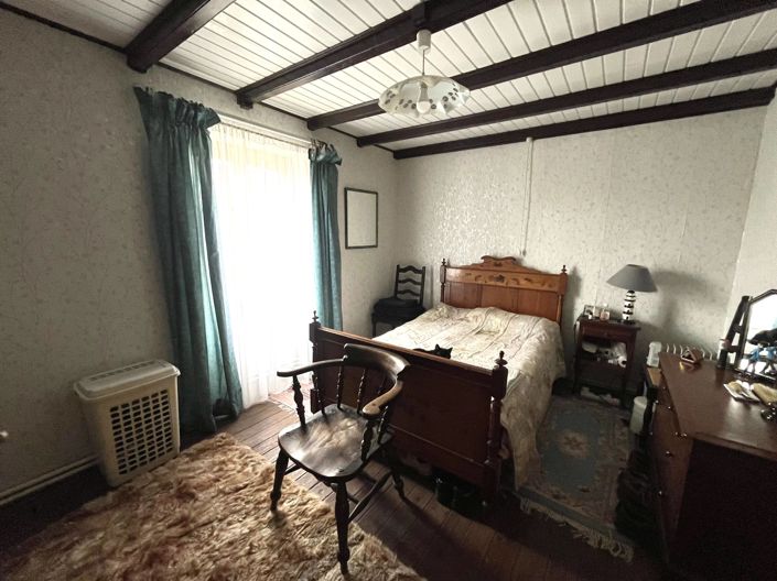 Image No.10-5 Bed Village House for sale