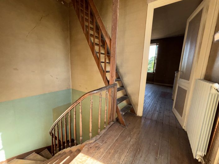 Image No.7-2 Bed Village House for sale