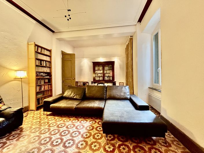 Image No.13-4 Bed House for sale