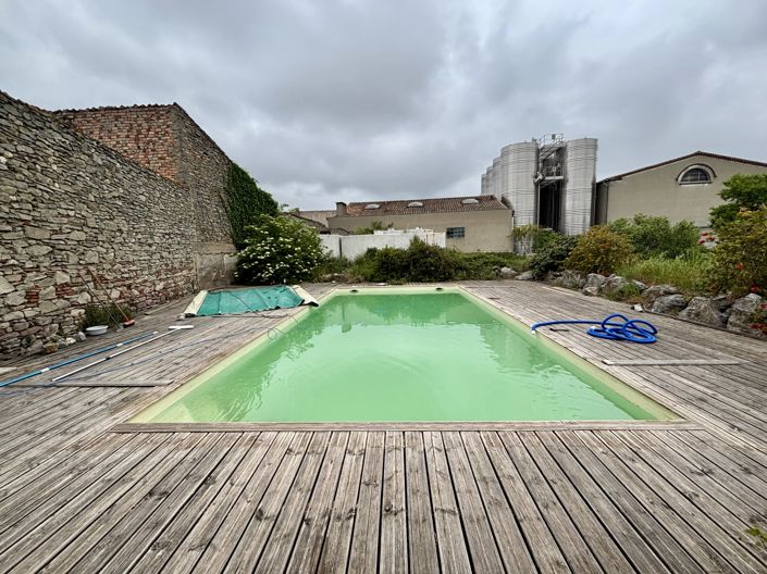 Image No.3-4 Bed House for sale