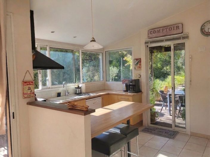 Image No.7-4 Bed House for sale