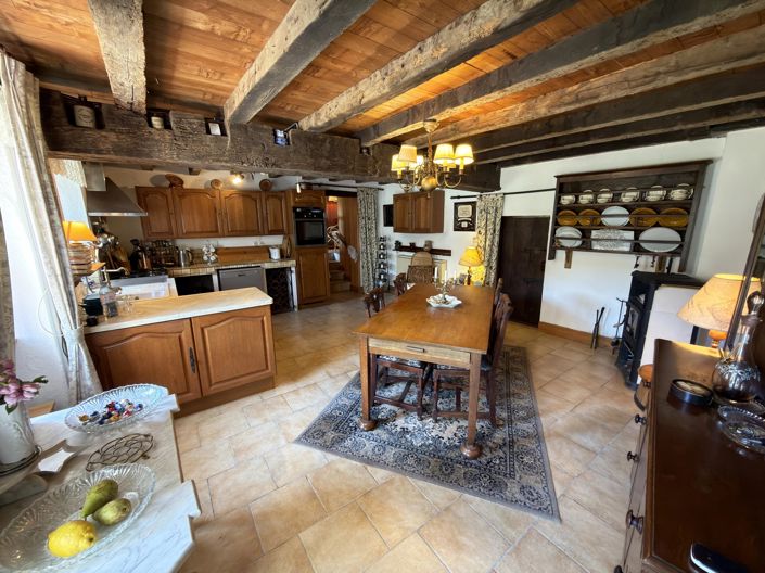 Image No.3-4 Bed House for sale