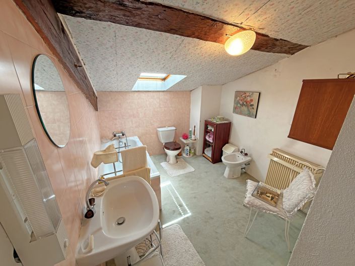 Image No.5-4 Bed House for sale