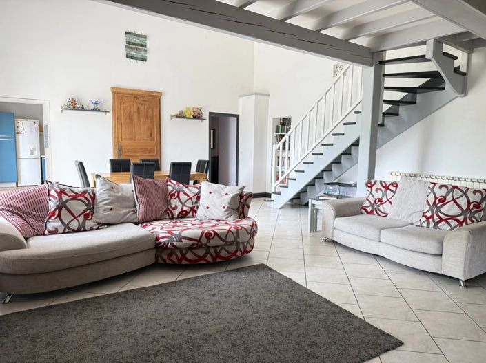 Image No.10-7 Bed House for sale