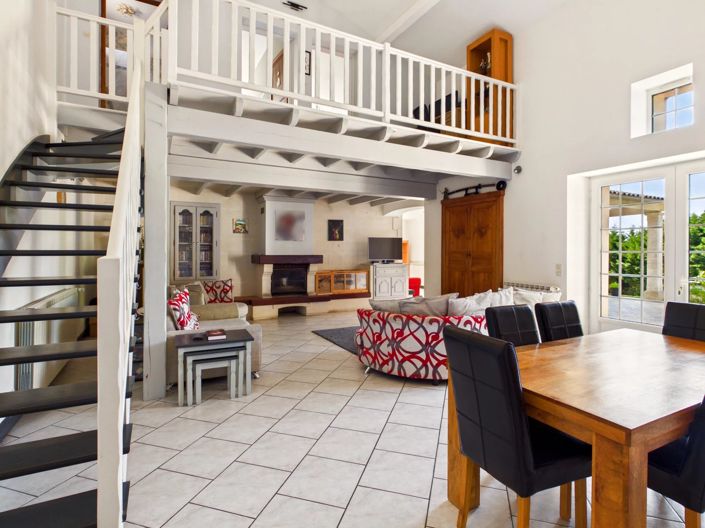Image No.3-7 Bed House for sale
