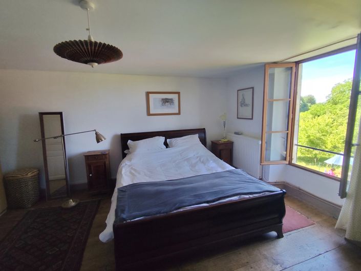 Image No.12-3 Bed Village House for sale