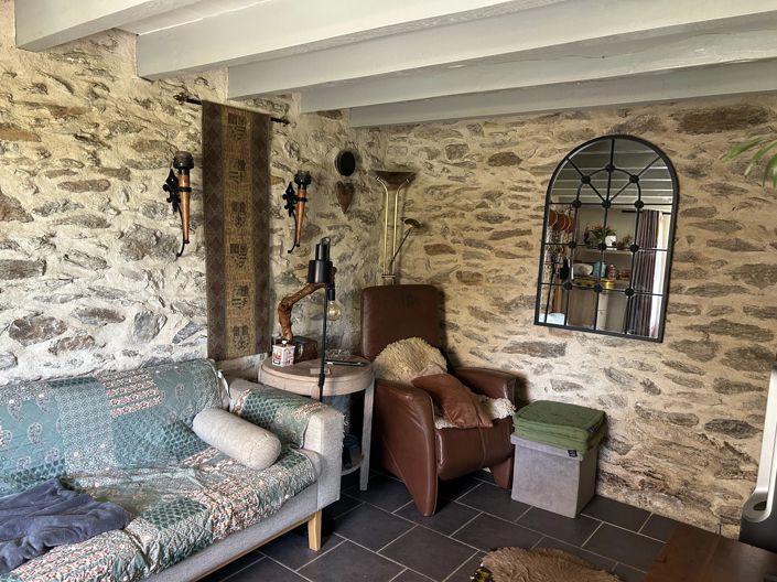 Image No.2-1 Bed House for sale