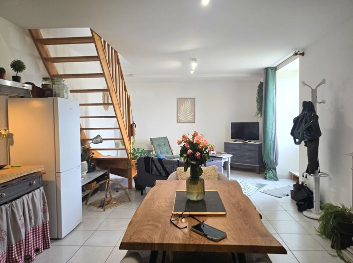 Image No.4-3 Bed Village House for sale