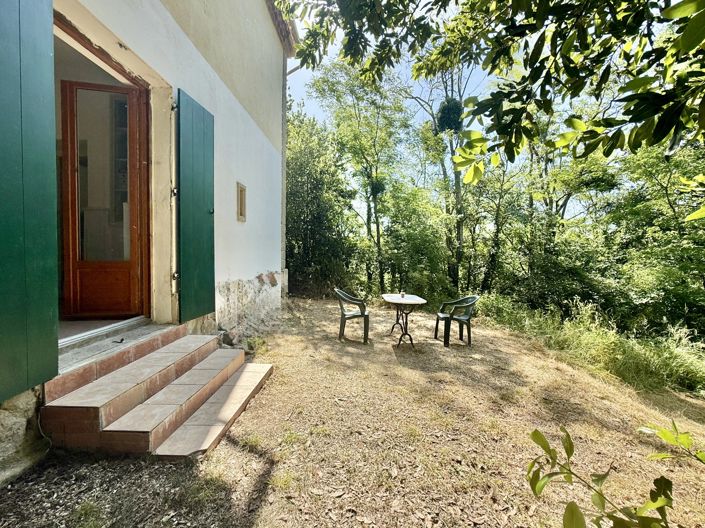 Image No.10-2 Bed House for sale