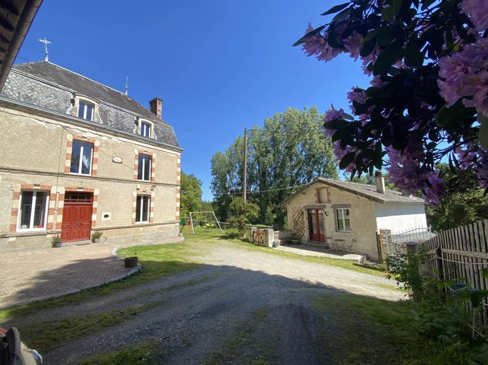 Image No.9-6 Bed House for sale