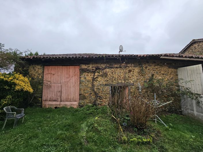 Image No.13-1 Bed Village House for sale