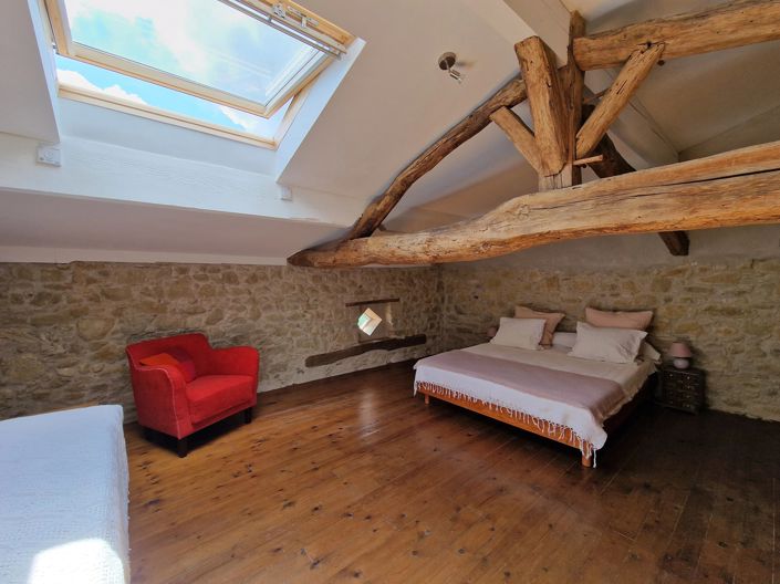 Image No.15-6 Bed House for sale
