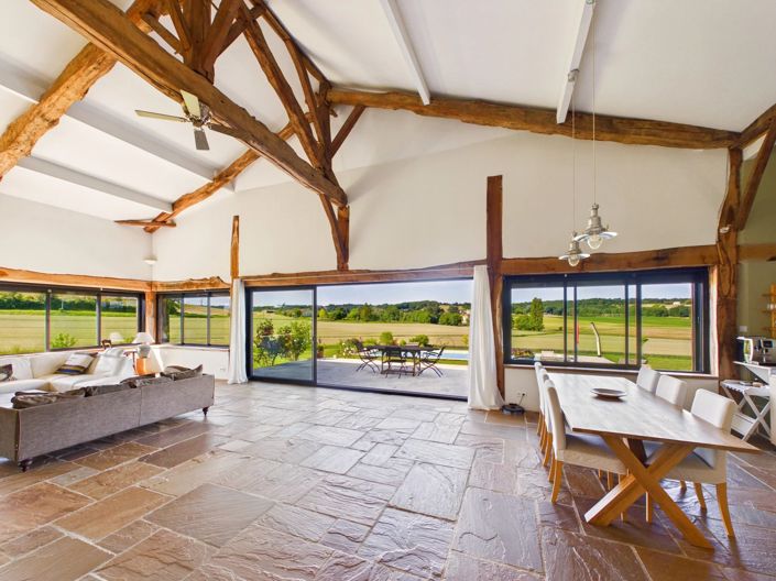 Image No.3-6 Bed House for sale