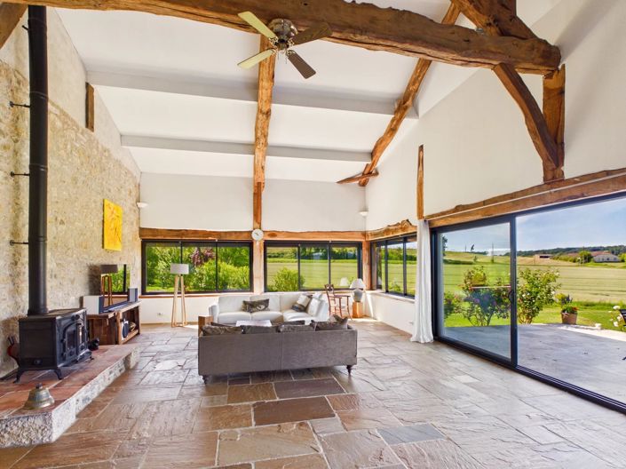 Image No.4-6 Bed House for sale