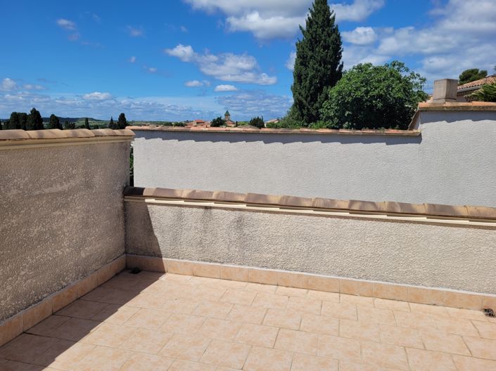 Image No.7-4 Bed House for sale