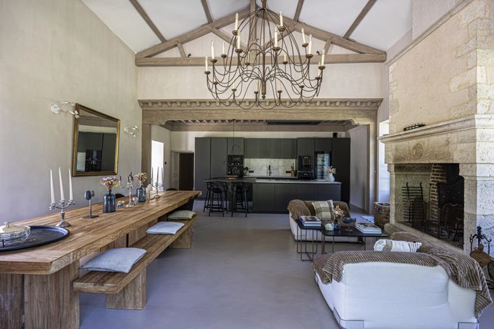 Image No.4-8 Bed House for sale
