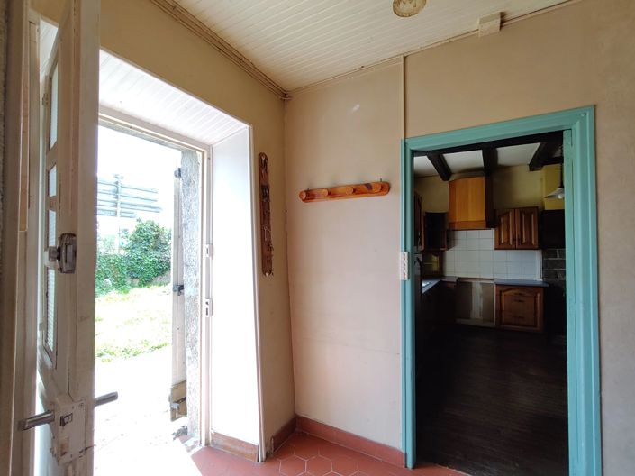 Image No.6-4 Bed House for sale