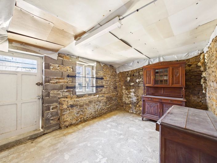Image No.7-4 Bed House for sale