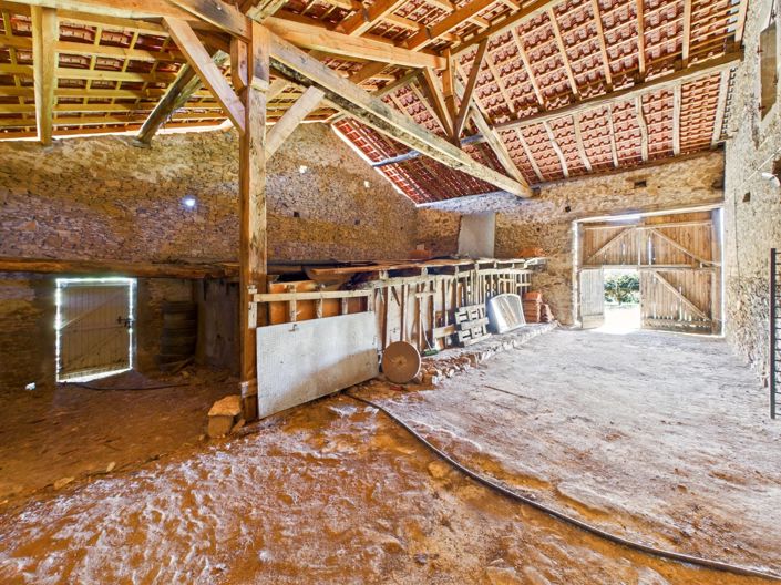 Image No.8-4 Bed House for sale