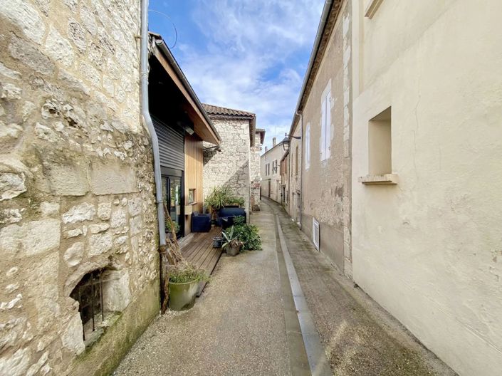 Image No.2-Maison de village de 2 chambres à vendre à Monflanquin