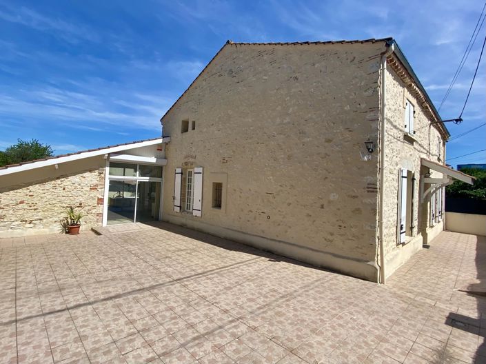 Image No.2-Maison de 6 chambres à vendre à Villeneuve-sur-Lot